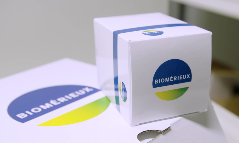 bioMerieux spullen in het kwaliteitslab